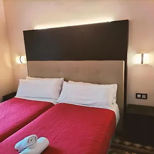 hotel-center-gran-via.topbarcelonahotels.com/